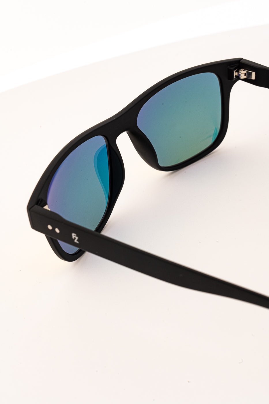 Edge - Red - Forza Optics