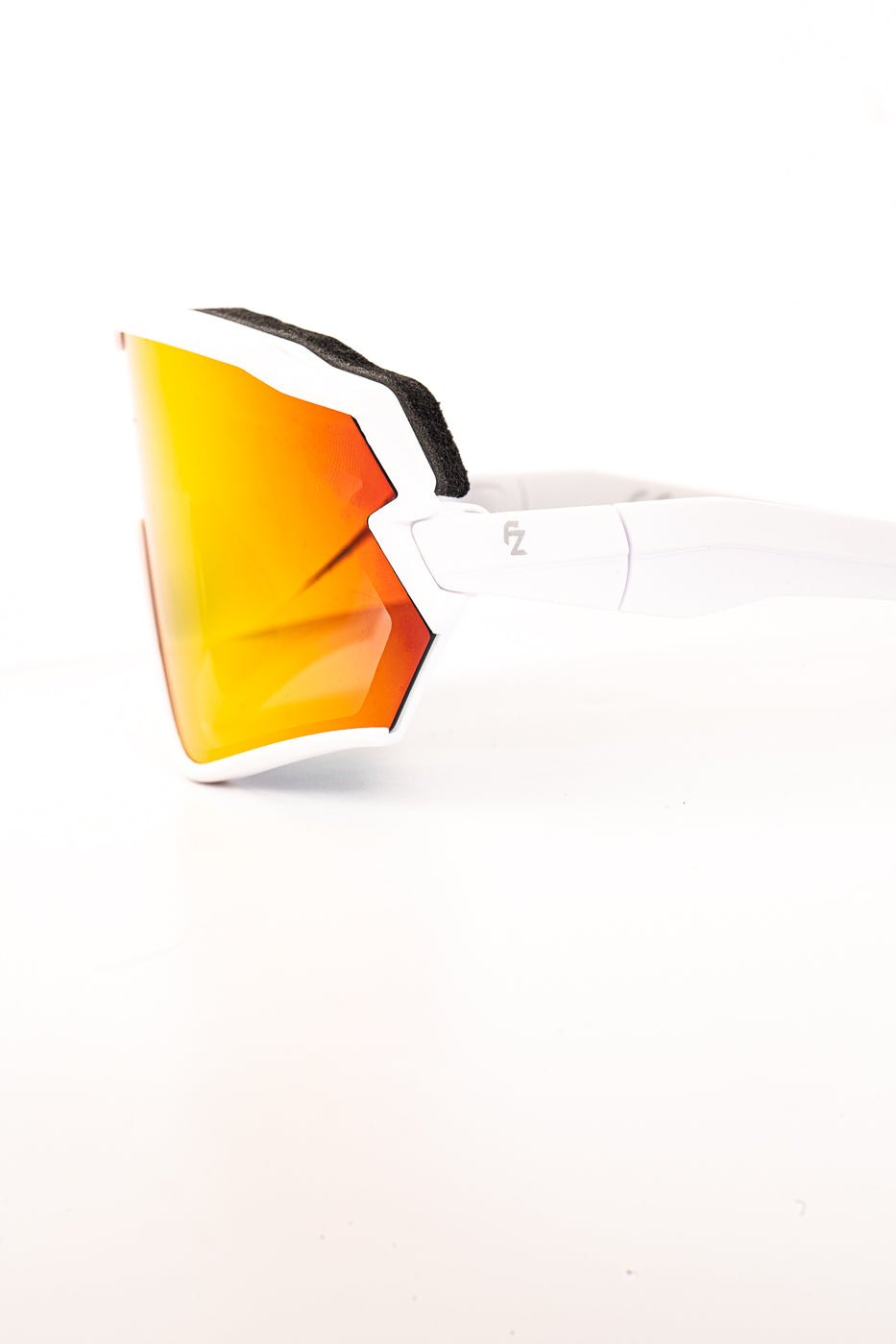 Nexus - White/Red - Forza Optics