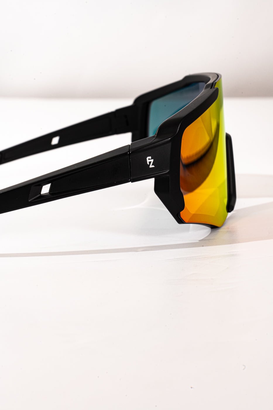 Velo - Black/Red - Forza Optics